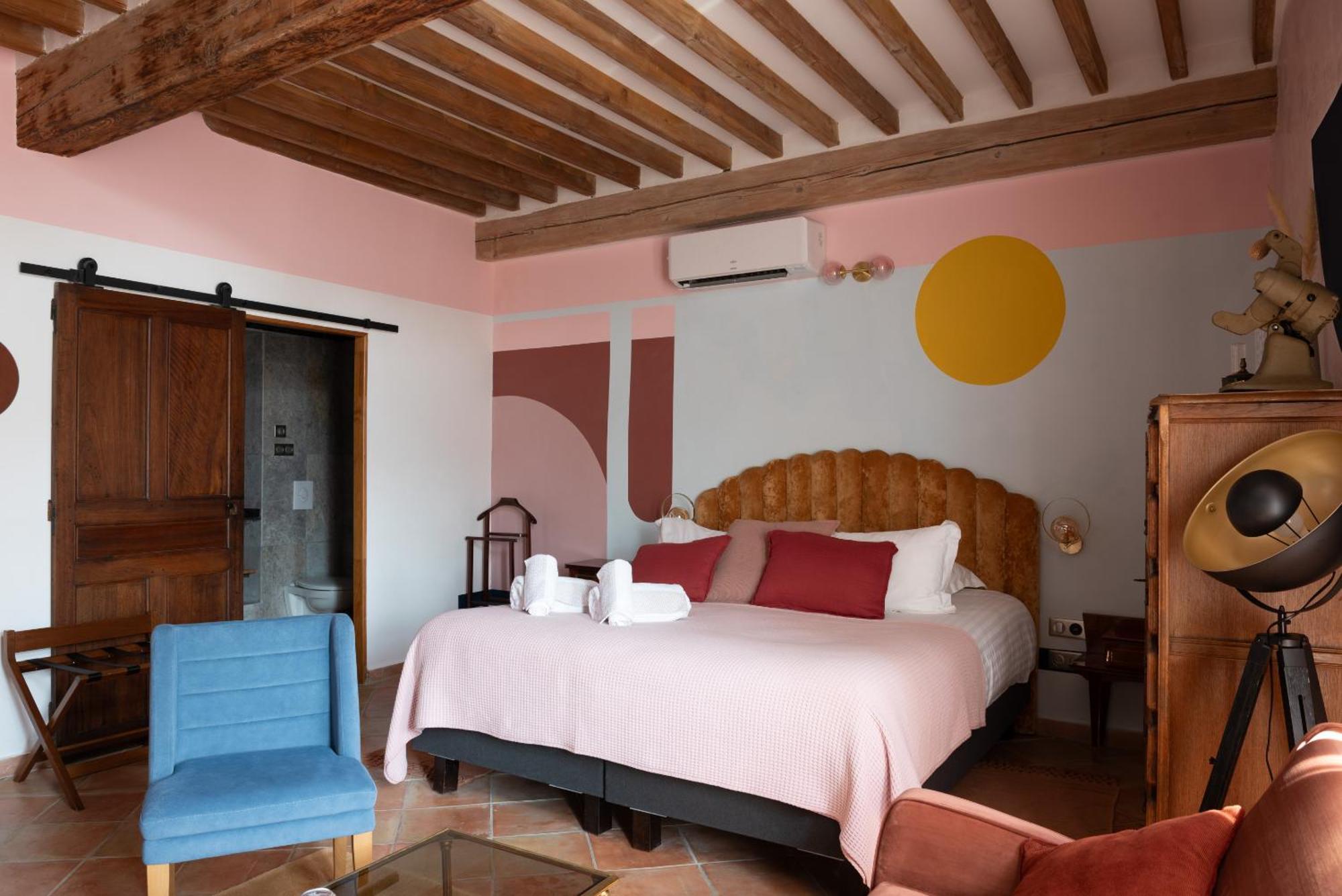 La Maison D'En Bas Des Seigneurs Cucuron Bilik gambar