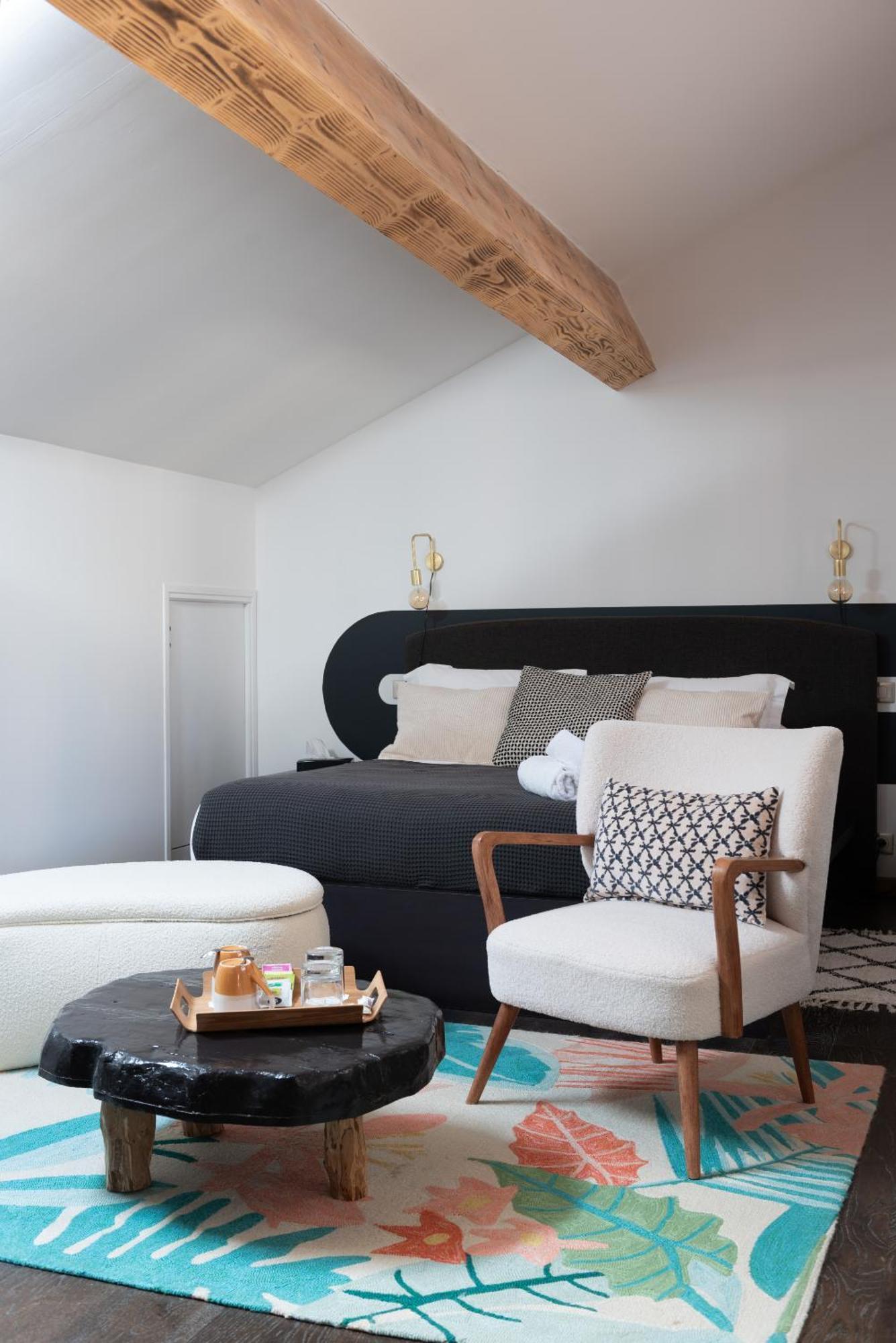 La Maison D'En Bas Des Seigneurs Cucuron Bilik gambar